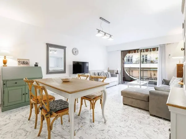 Appartement 2 pièces 72 m² 