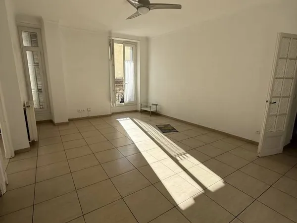 Appartement 3 pièces 79 m² 