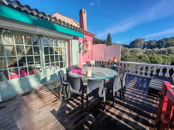Maison 6 pièces 216 m² 