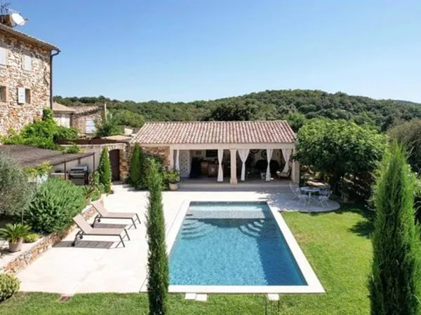 Ferme 7 pièces 292 m² 