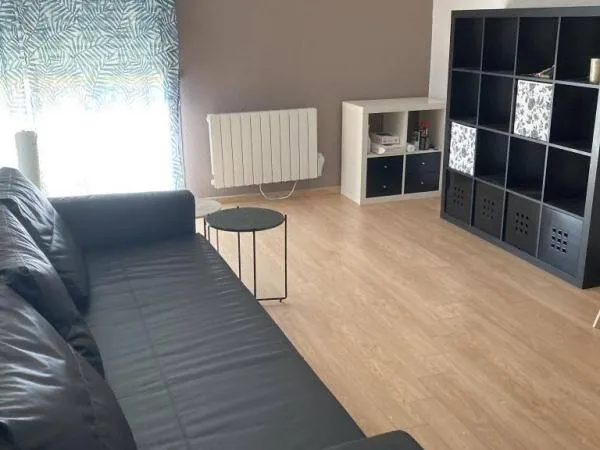 Studio 1 pièce 38 m² 