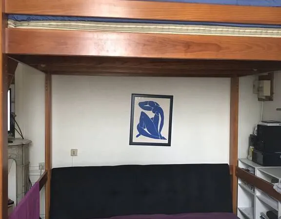 Studio 1 pièce 14 m² 