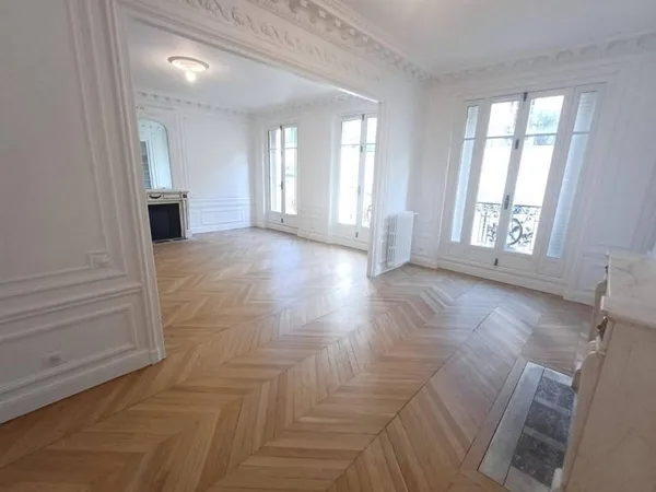Appartement 5 pièces 193 m² 