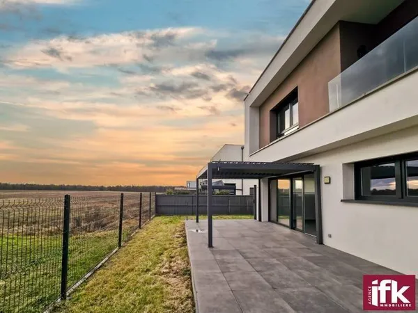Maison 5 pièces 142 m² 