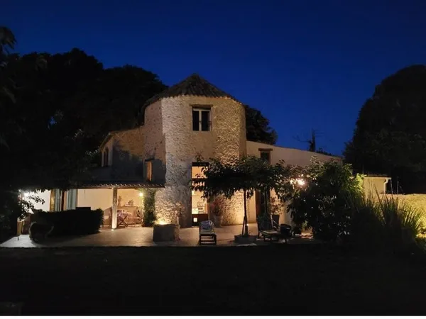 Maison 10 pièces 292 m² 