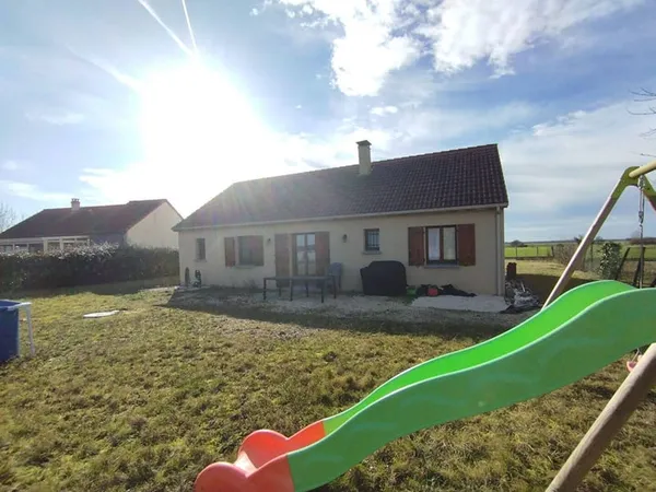 Maison de plain-pied 5 pièces 80 m² 