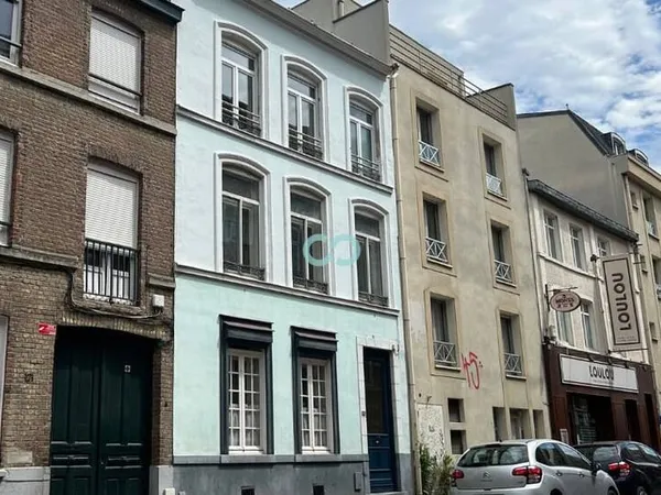Immeuble de rapport 200 m²