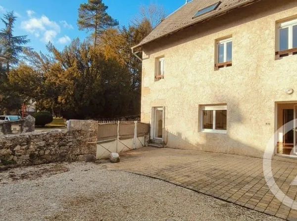 Duplex 5 pièces 94 m²
