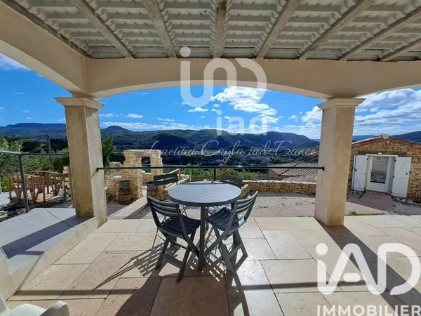 Maison 7 pièces 192 m²