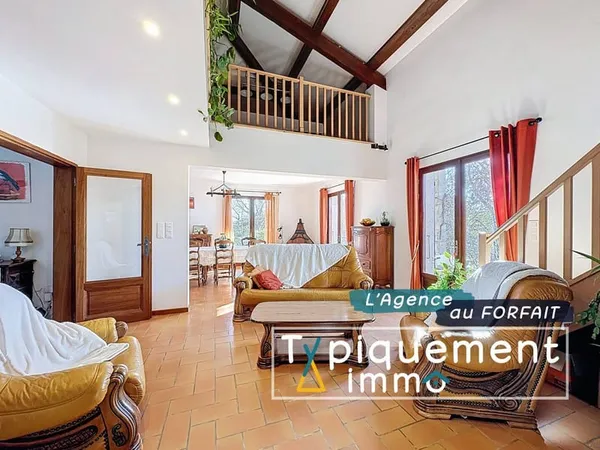 Maison 7 pièces 206 m² 