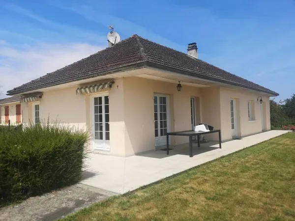 Maison de plain-pied 5 pièces 123 m² 