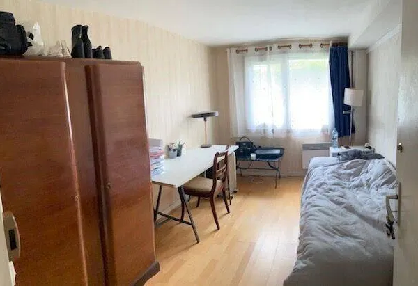 Studio 1 pièce 10 m²