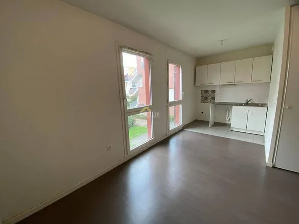 Studio 1 pièce 23 m² 