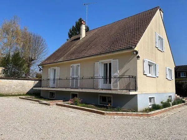 Pavillon 6 pièces 177 m² 