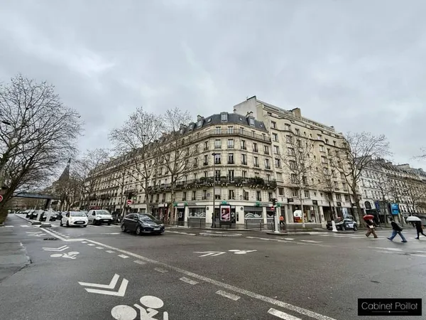 Appartement 4 pièces 104 m² 