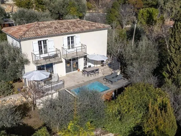 Maison 5 pièces 146 m² 