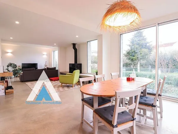 Maison 4 pièces 145 m² 