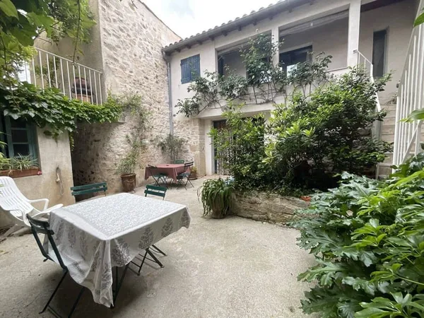 Maison 5 pièces 210 m² 