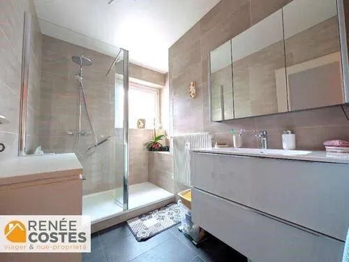 Appartement 5 pièces 131 m² 