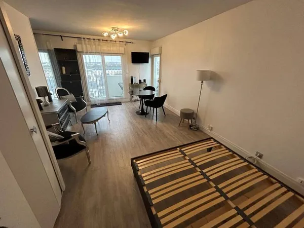 Appartement 1 pièce 33 m² 