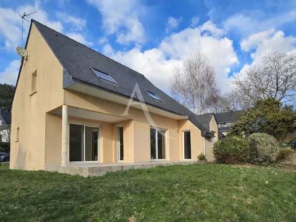 Maison 5 pièces 144 m² 