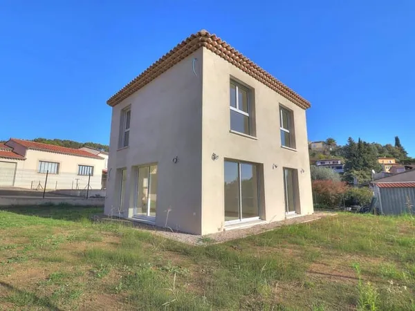 Maison 5 pièces 93 m² 
