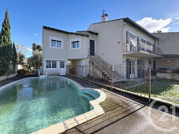 Maison 7 pièces 181 m²