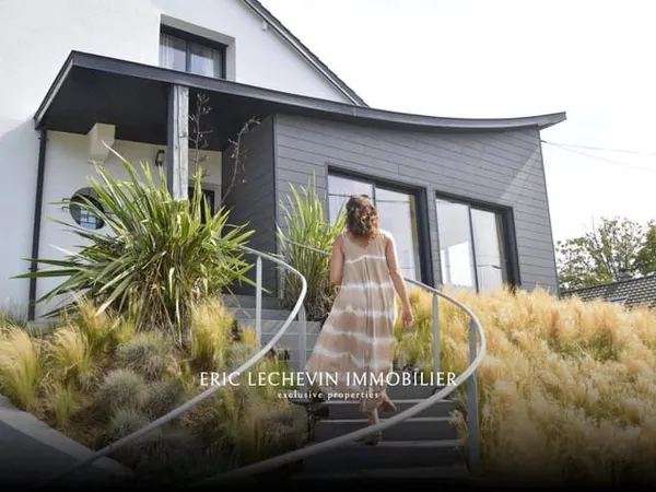Villa 5 pièces 153 m² 