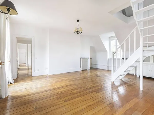 Appartement 4 pièces 77 m² 