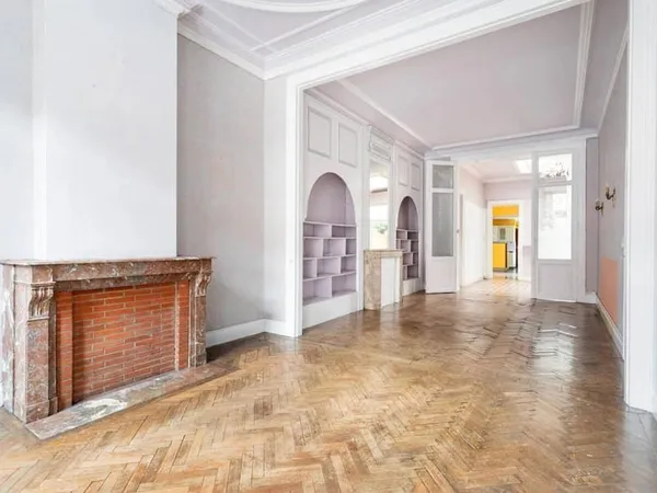 Maison de ville 8 pièces 176 m² 