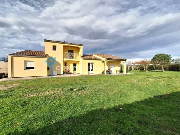 Villa 5 pièces 126 m² 