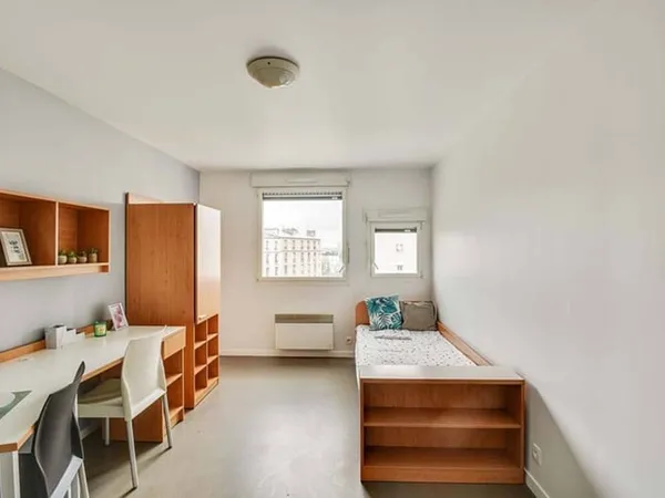 Studio 1 pièce 17 m² 