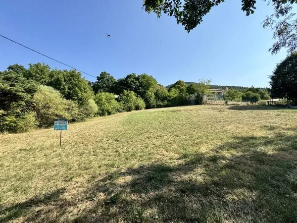 Terrain 1364 m² 