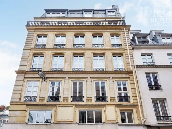 Appartement 5 pièces 152 m² 
