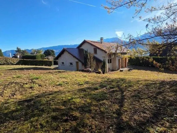 Villa 6 pièces 152 m² 