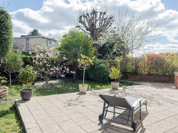 Appartement 4 pièces 79 m² 