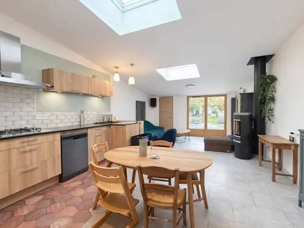 Maison 6 pièces 105 m²