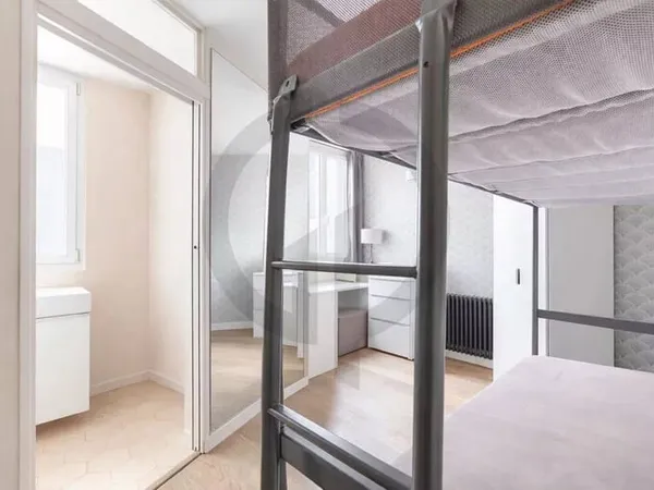 Studio 1 pièce 15 m² 