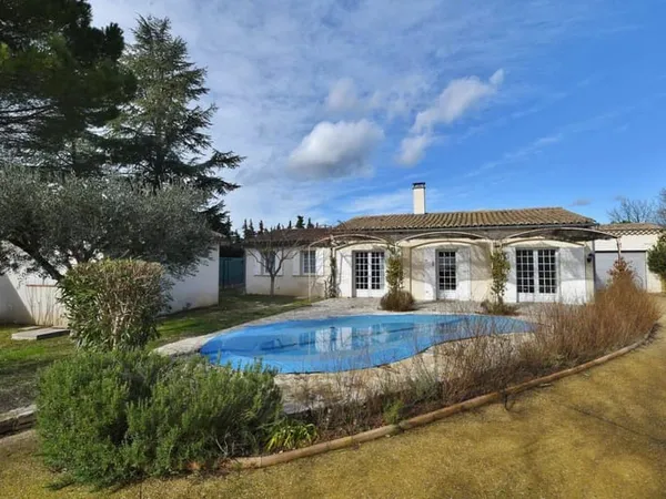 Maison de plain-pied 6 pièces 95 m² 