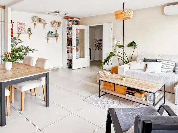 Appartement 3 pièces 64 m² 