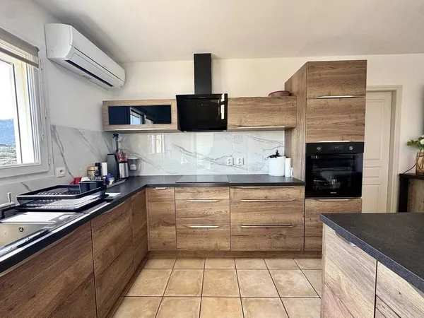 Appartement 4 pièces 82 m² 