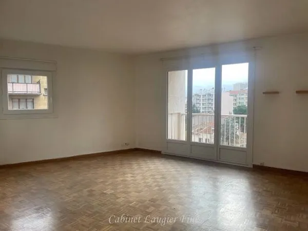 Appartement 3 pièces 72 m² 