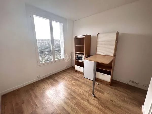 Appartement 1 pièce 14 m² 