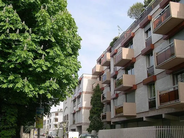 Studio 1 pièce 27 m² 