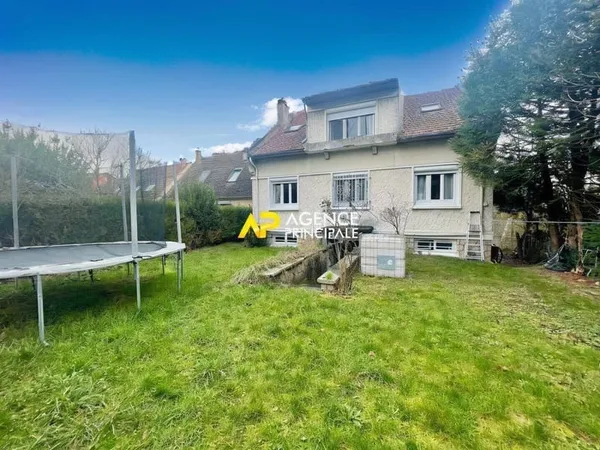 Maison 8 pièces 132 m² 