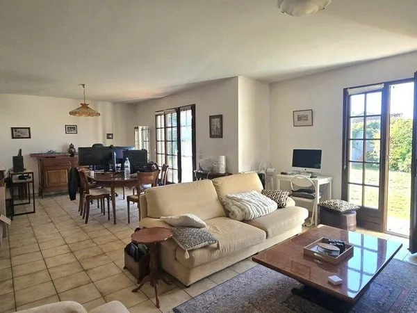 Maison 9 pièces 155 m² 