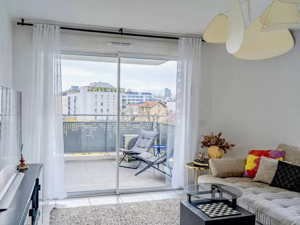 Appartement 4 pièces 85 m² 