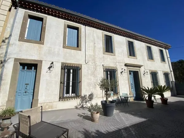 Maison de ville 12 pièces 349 m² 