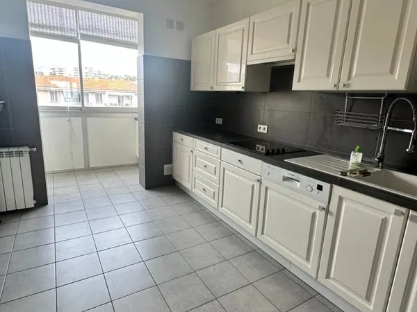 Appartement 3 pièces 74 m² 