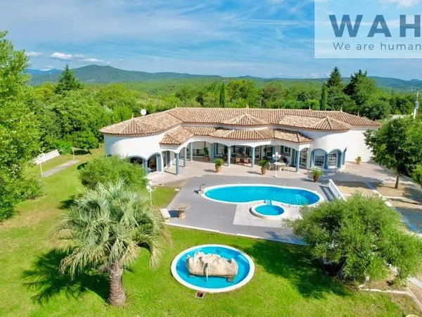 Maison 4 pièces 180 m² 